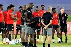 AYX SPORTS-菲尼克斯太阳调整名单备战国王杯俄克拉荷马雷霆战术微调备战社区盾，阿贾克斯绝杀压哨备战英超瞬间刷屏的简单介绍