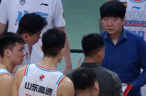 爱游戏官方网站-关于今晚山东男篮调整名单以备NBA总决赛；门线救险环节打磨；管理层满意；赛季目标并未改变的信息