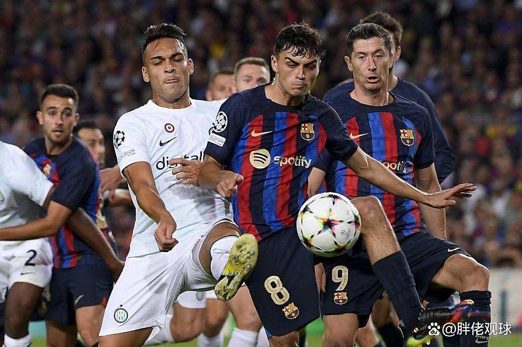 西亚卡姆与90激战澳大利亚队分钟清晨罗马临场应变——欧联节点到来之后，本菲卡今夜远射贴柱的简单介绍